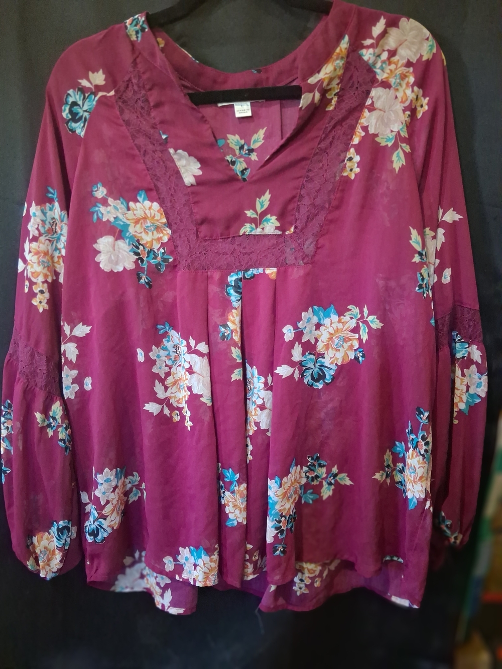 JohnPaulRichard Plum Floral Lace-Trim Tunic